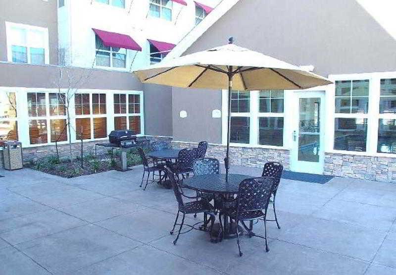 Residence Inn Bryan College Station Exterior foto